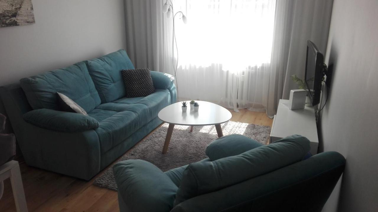 Powstancow Wielkopolskich 12 Poznan Luaran gambar
