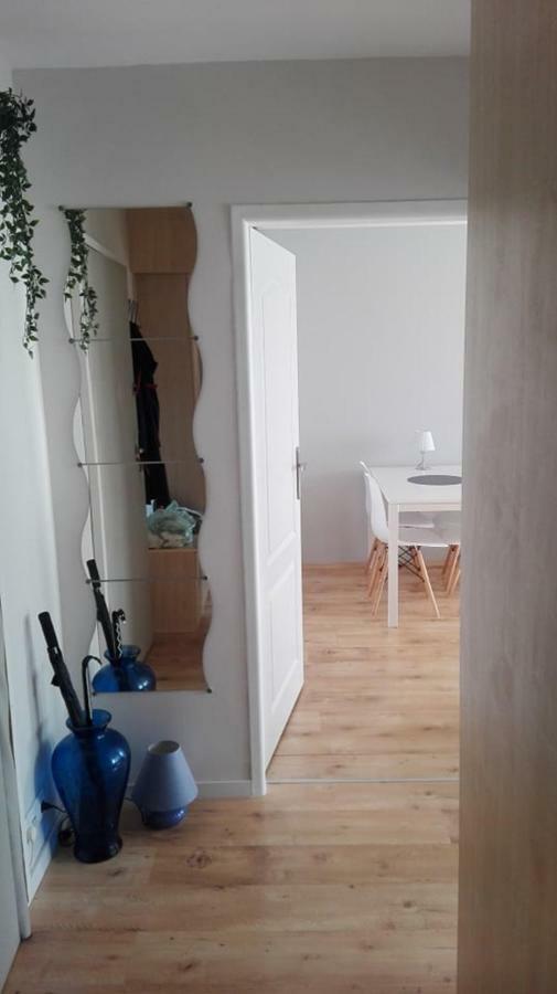Powstancow Wielkopolskich 12 Poznan Luaran gambar